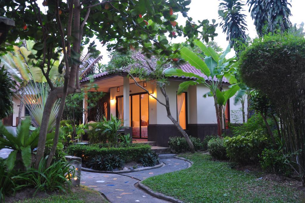 Samui Honey Cottages Beach Resort - Sha Extra Plus Choeng Mon Quarto foto