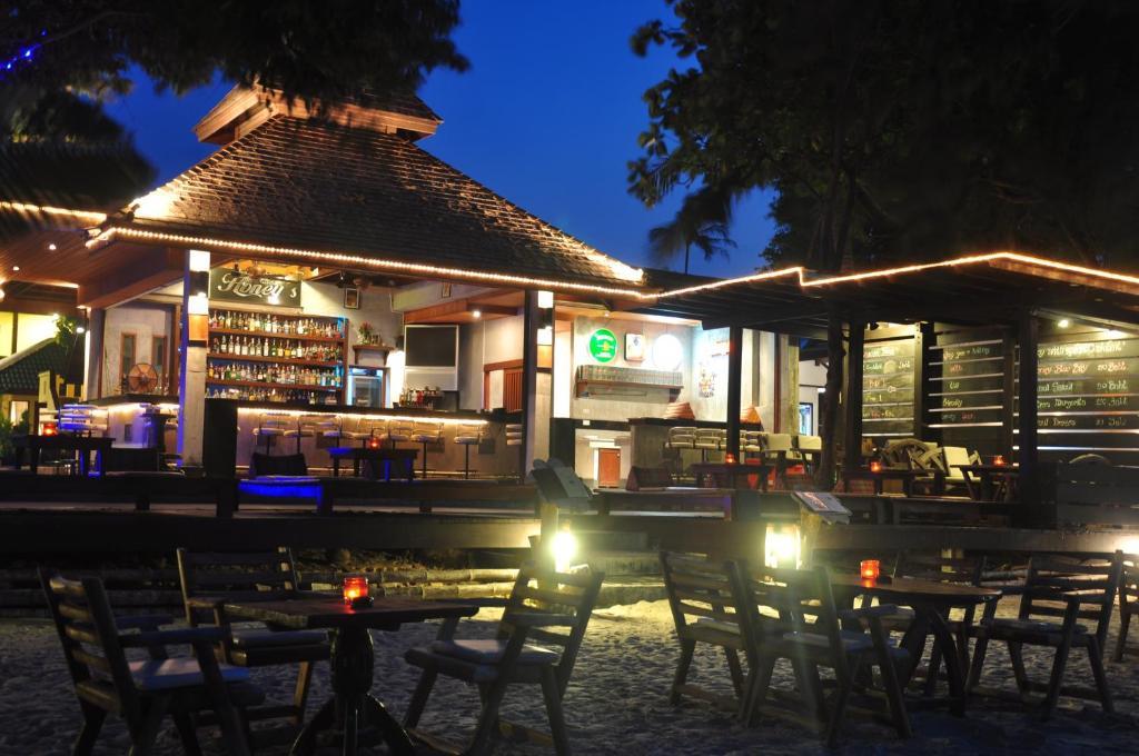 Samui Honey Cottages Beach Resort - Sha Extra Plus Choeng Mon Quarto foto